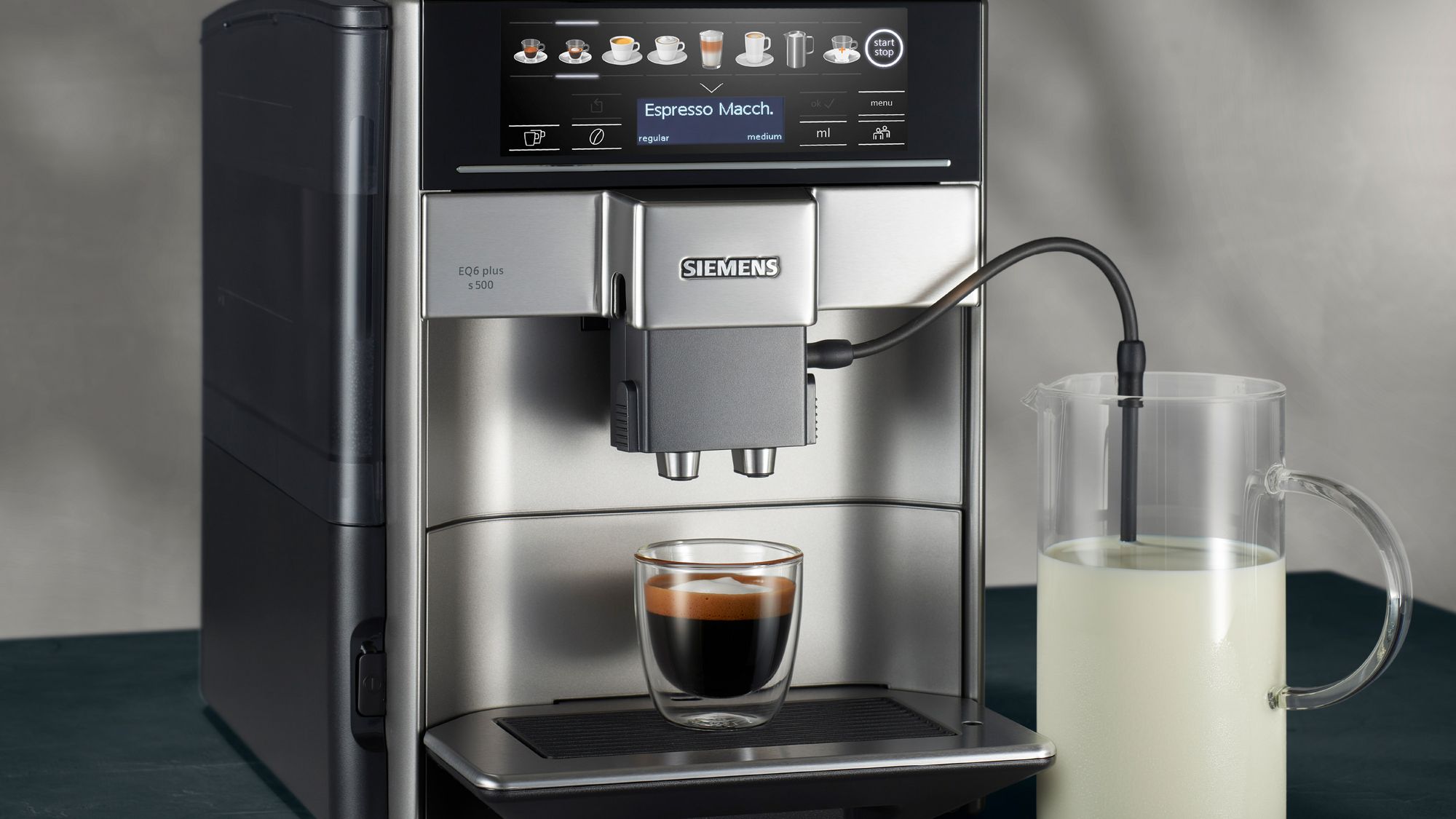 Siemens%20TE655203RW%20EQ.6%20Plus%20Tam%20Otomatik%20Espresso%20Makinesi
